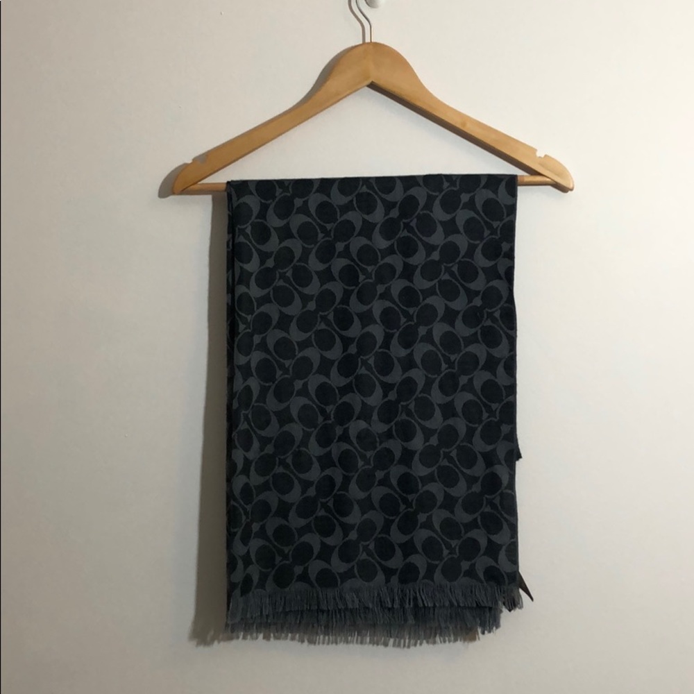 Coach classic print scarf